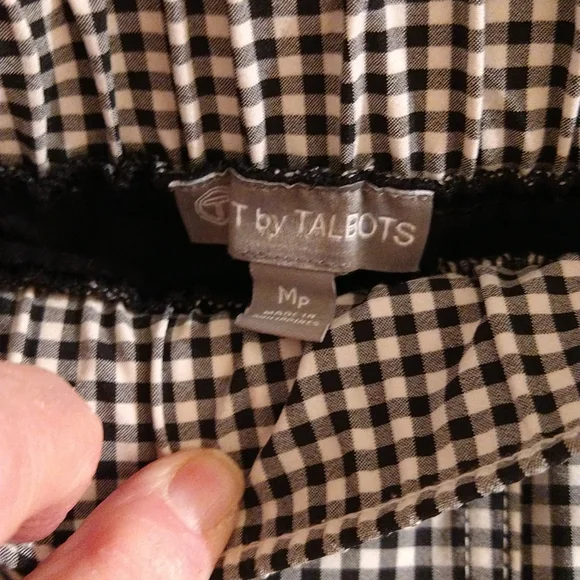 T by Talbot's black/white checked active skirt Sz MP - Picture 8 of 10